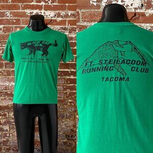 80s Black Cat 10K Fun Run T-Shirt. Vintage 80s Ft Steilacoom Running Club Tacom